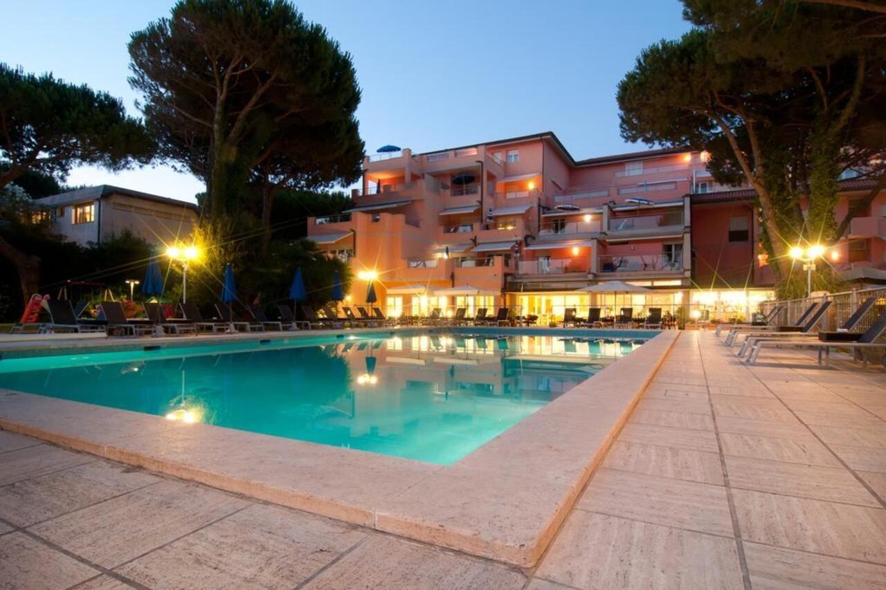 Versilia Palace Hotel Marina di Pietrasanta Exteriér fotografie