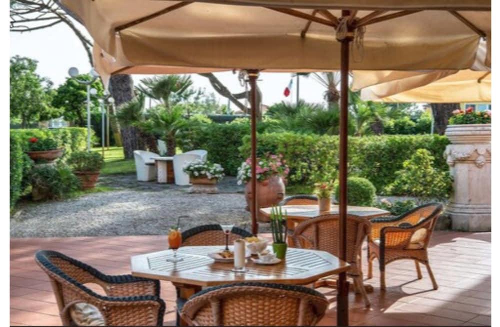Versilia Palace Hotel Marina di Pietrasanta Exteriér fotografie