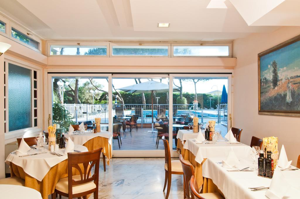 Versilia Palace Hotel Marina di Pietrasanta Exteriér fotografie